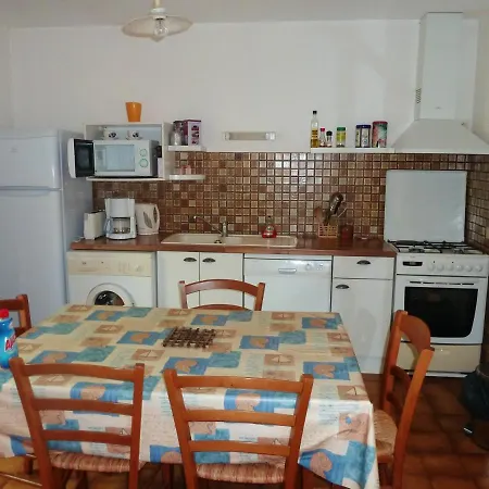 Дом отдыха Maison De 3 Chambres Avec Jardin Clos Et Wifi A Martin De Re Сен-Мартен-де-Ре