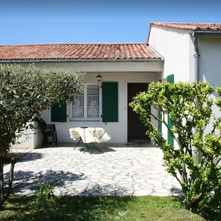 Maison De 3 Chambres Avec Jardin Clos Et Wifi A Martin De Re Дом отдыха